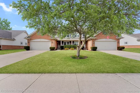 23714 N Park Dr, Huron, MI 48164