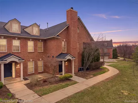 3378 Endsleigh Ln, Pittsfield, MI 48197