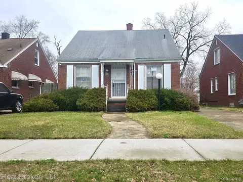8418 Grandville Ave, Detroit, MI 48228