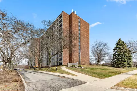 21800 Morley Ave #618, Dearborn, MI 48124