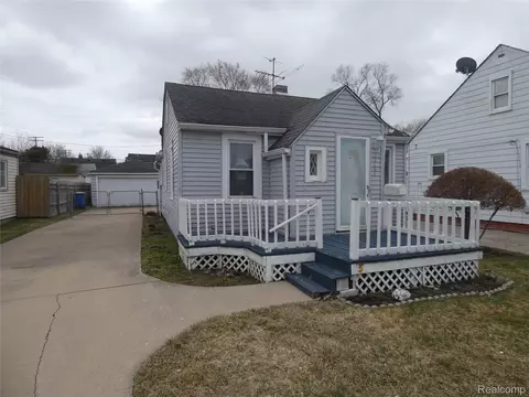 12484 Sherman Ave, Warren, MI 48089