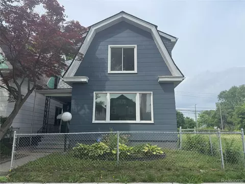 7417 Hanover St, Detroit, MI 48206