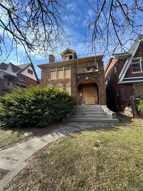 3028 Webb St, Detroit, MI 48206