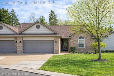 2260 Meadow Brook Ct, Commerce, MI 48390