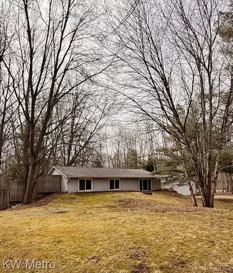 510 E Golden Pond Rd, Lincoln, MI 48642