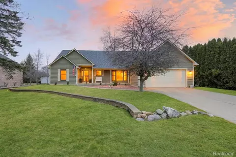 5214 Bloss Dr, Mundy, MI 48473