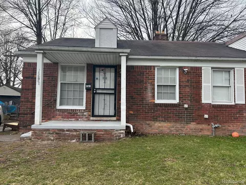 19710 Moross Rd, Detroit, MI 48224