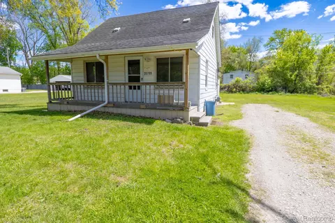 Other - 35799 Park Pl, Romulus, MI 48174 photo 2 of 8