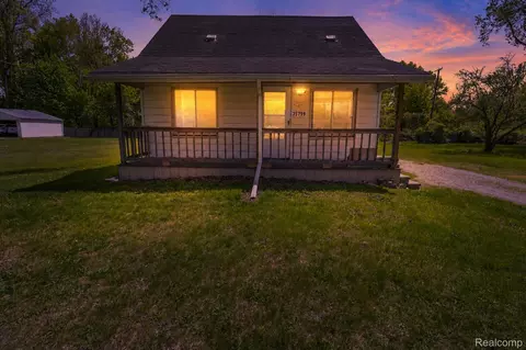 35799 Park Pl, Romulus, MI 48174