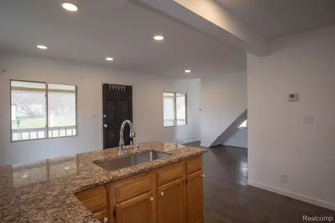 Other - 35799 Park Pl, Romulus, MI 48174 photo 3 of 8