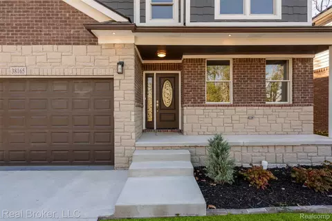 38165 Cherry Ln, Harrison, MI 48045