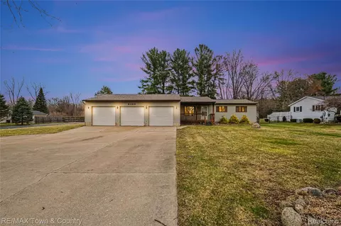 6360 W Frances Rd, Vienna, MI 48420