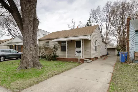 26396 Pennie St, Dearborn Heights, MI 48125