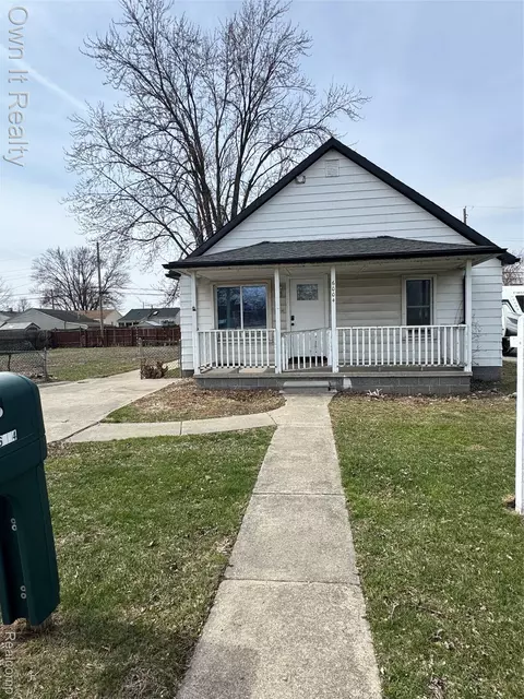 6004 Monroe Blvd, Taylor, MI 48180