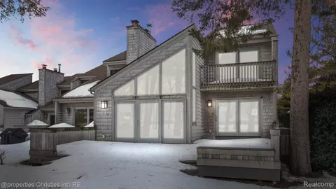 1057 Beach Rd, Little Traverse, MI 49740