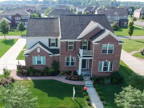 2417 Premier Ln, Canton, MI 48188