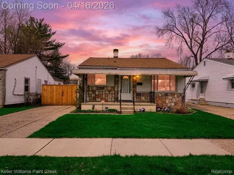 22369 Cunningham Ave, Warren, MI 48091