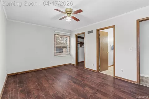 Bedroom - 3432 S State Rd, Davison, MI 48423 photo 3 of 6
