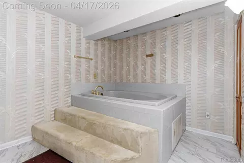 Bath - 3432 S State Rd, Davison, MI 48423 photo 5 of 5