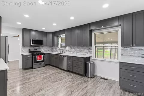 Kitchen - 3432 S State Rd, Davison, MI 48423 photo 1 of 5