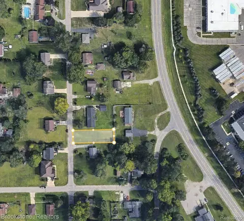 11359 Gabriel St, Romulus, MI 48174 photo 2