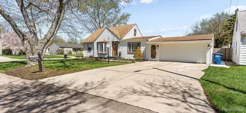 1411 Beatrice St N, Westland, MI 48186
