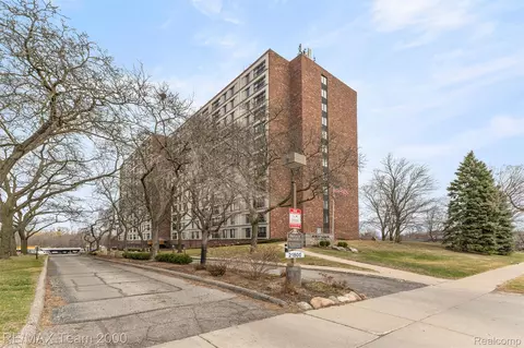 21800 Morley Ave #417, Dearborn, MI 48124