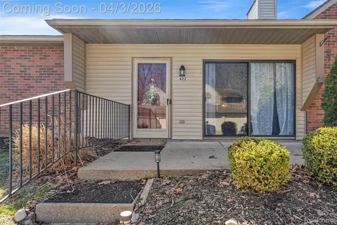 422 Water Tower Cir, Brighton, MI 48116