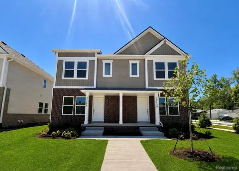 20498 Van Antwerp St #23, Harper Woods, MI 48225