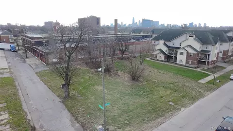 3930 Wabash St, Detroit, MI 48208