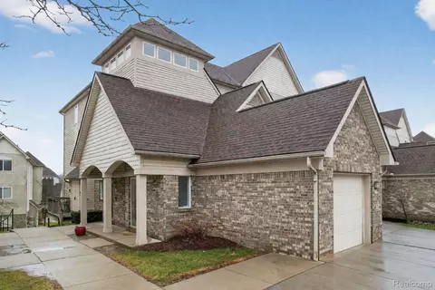 848 Brandon Ave, Pontiac, MI 48340