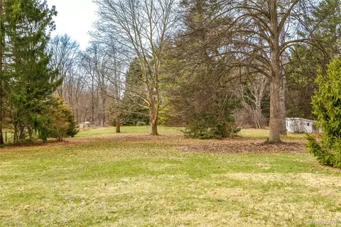 lot64 Merry Rd, Waterford, MI 48328