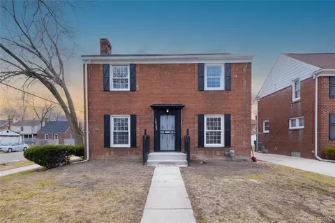 16703 Archdale St, Detroit, MI 48235