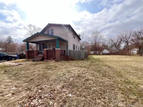 28545 Oakwood St, Inkster, MI 48141