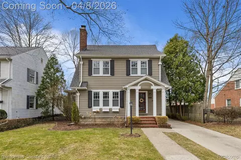 2119 Woodland Ave, Royal Oak, MI 48073