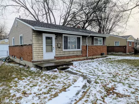 247 Hecht Dr, Madison Heights, MI 48071