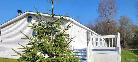 Exterior - 443 Pond View Dr, Morrice, MI 48857 photo 5 of 5