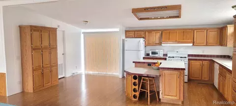 Kitchen - 443 Pond View Dr, Morrice, MI 48857 photo 1 of 1