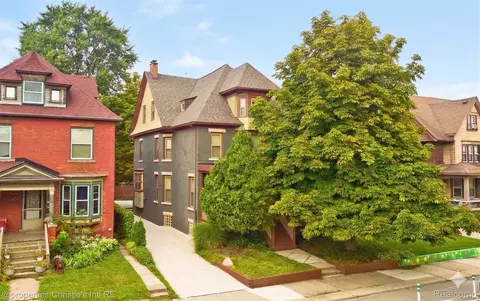 4751 Trumbull St, Detroit, MI 48208