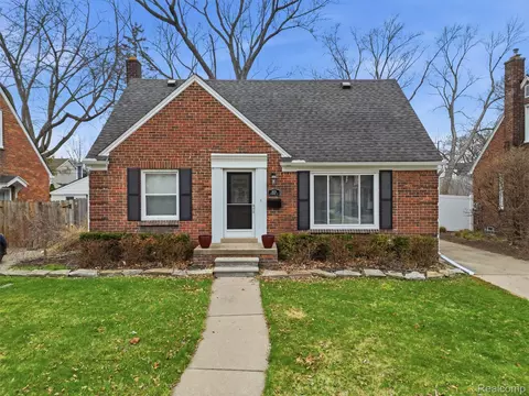 1629 N Pleasant St, Royal Oak, MI 48067