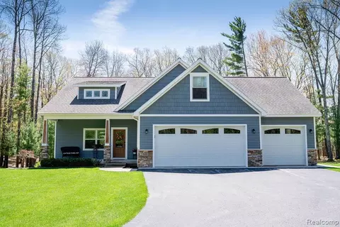 101 Highview Rd, East Bay, MI 49696