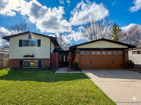 36417 Weber Dr, Sterling Heights, MI 48310