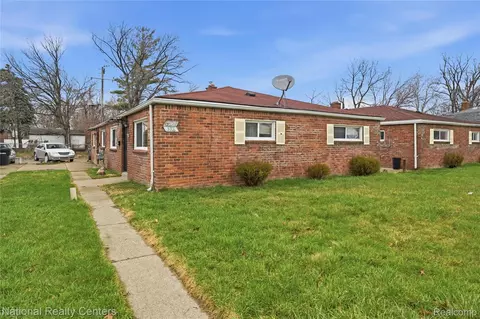 15310 W Chicago, Detroit, MI 48228