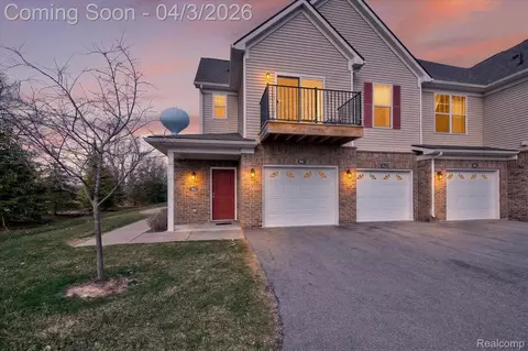 9812 Ridge Run #55, Howell, MI 48843
