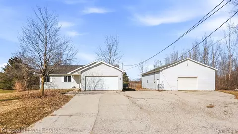 7045 Hospital Rd, Tittabawassee, MI 48623