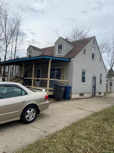 640 Crawford St, Flint, MI 48507