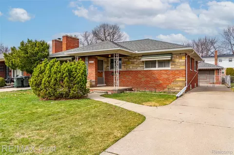 20219 Chalon St, Saint Clair Shores, MI 48080