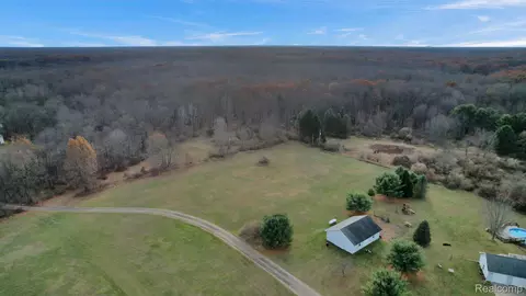 1068 Crocus Trl, Dansville, MI 48819