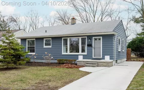 622 N Connecticut Ave, Royal Oak, MI 48067