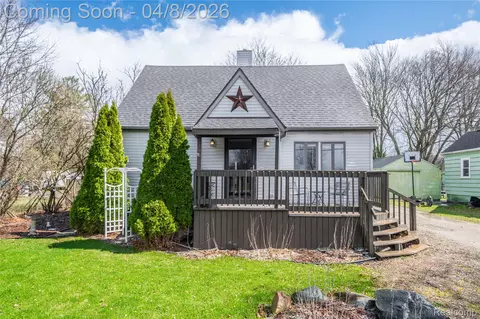 3253 S Vassar Rd, Davison, MI 48423